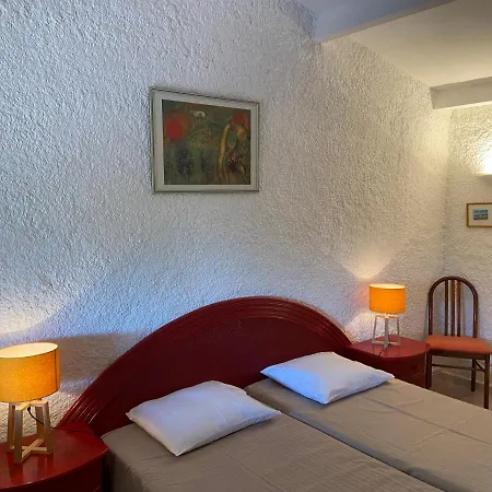 Guest house Les De La U Dragulinu 3*