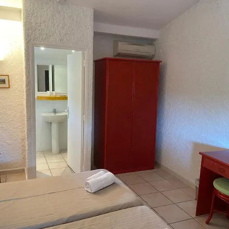 Les De La U Dragulinu 3*