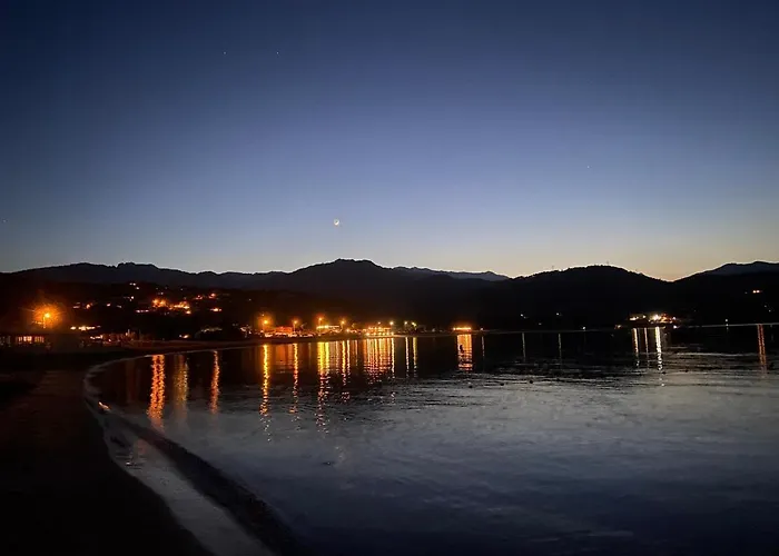 Les De La U Dragulinu בית הארחה 3*