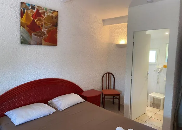 Les De La U Dragulinu